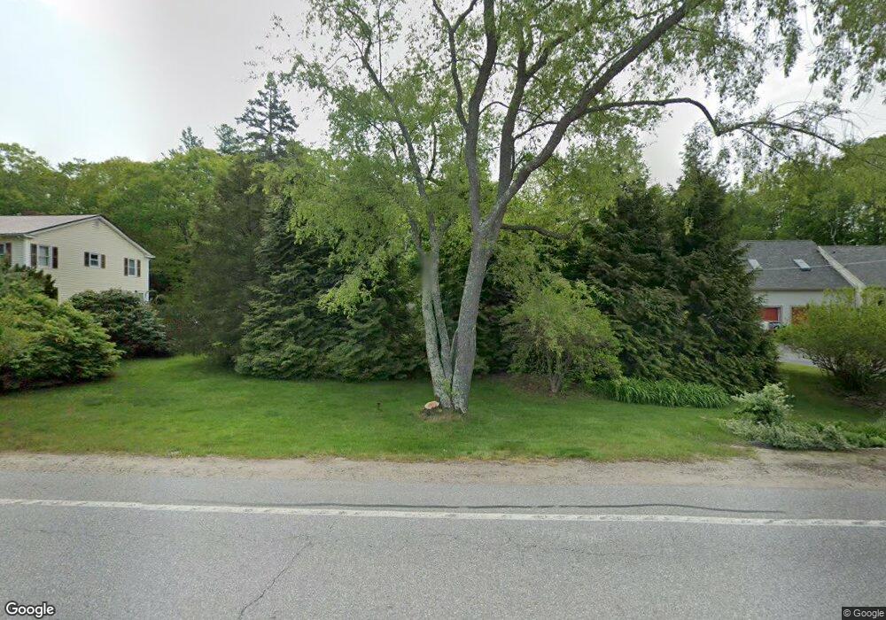 135 Eastern Ave, Rochester, NH 03867 - photo 1