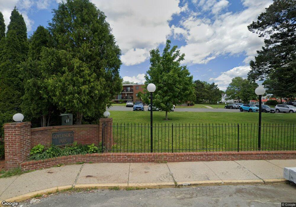 100 Governors Dr unit 1, Winthrop, MA 02152 - photo 1