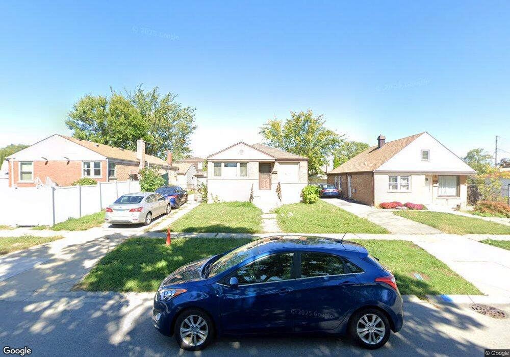 9936 Montrose Ave, Schiller Park, IL 60176 - photo 1