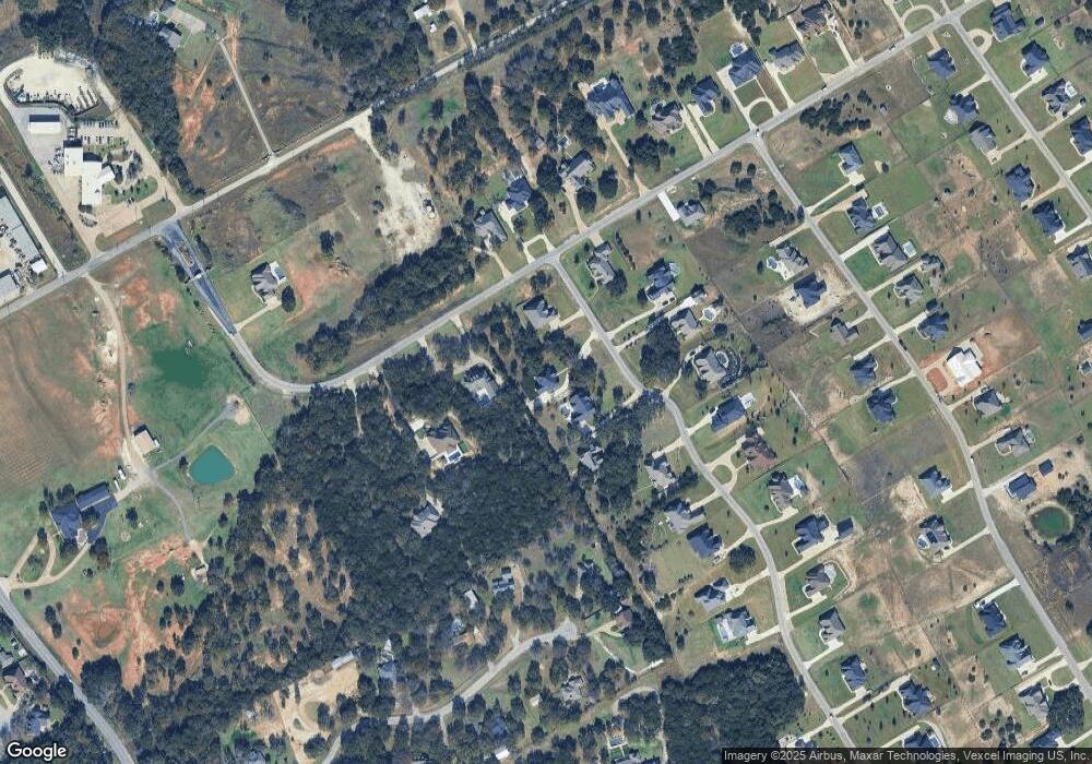 105 Helton, Granbury, TX 76049 - photo 1