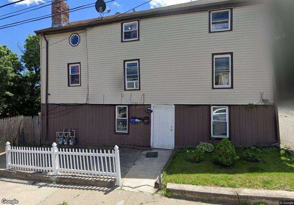 43 Tower St, Pawtucket, RI 02860 - photo 1