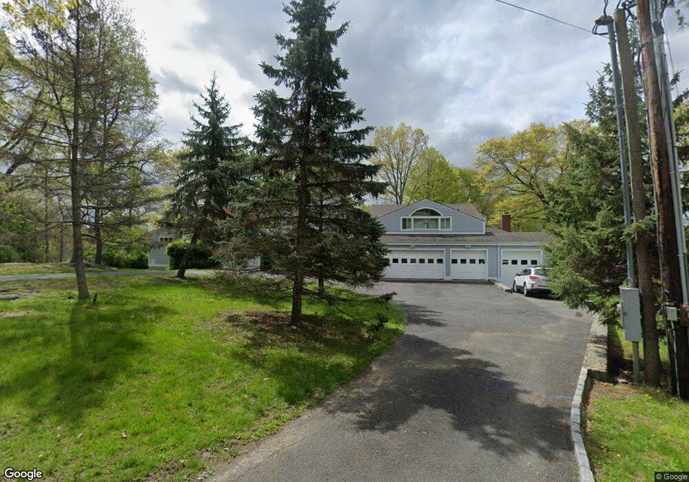 732 Sleepy Hollow Rd, Briarcliff Manor, NY 10510 - photo 1