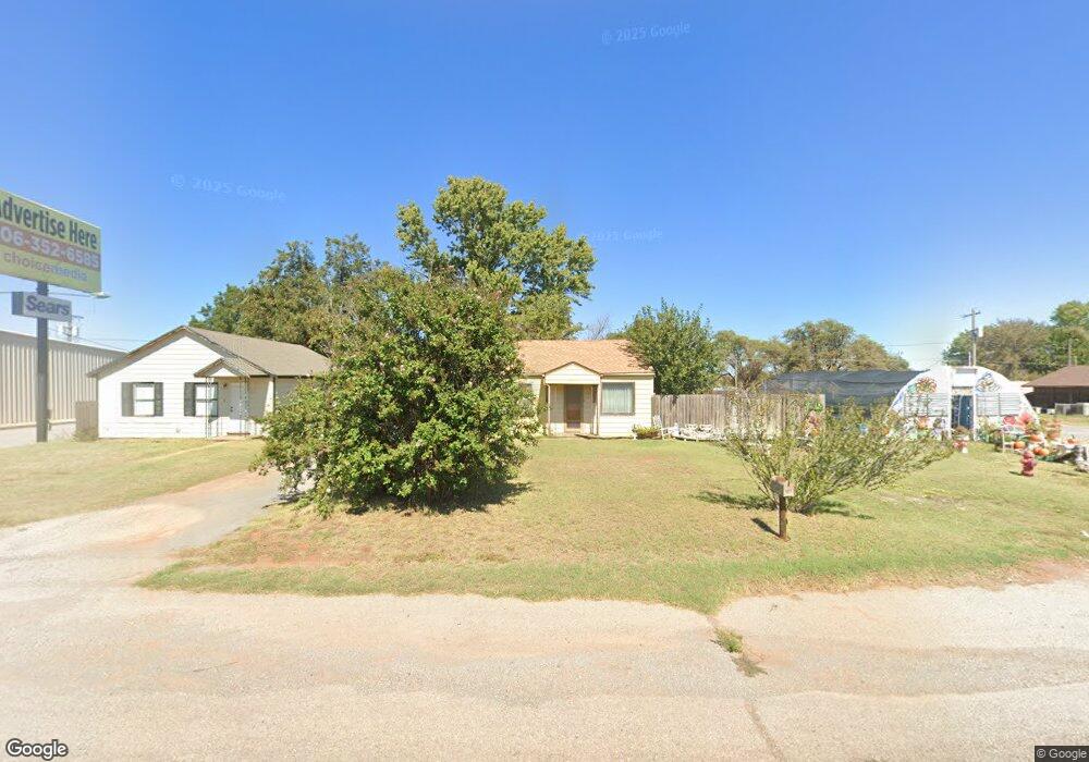 2817 W 3rd St, Elk City, OK 73644 - photo 1