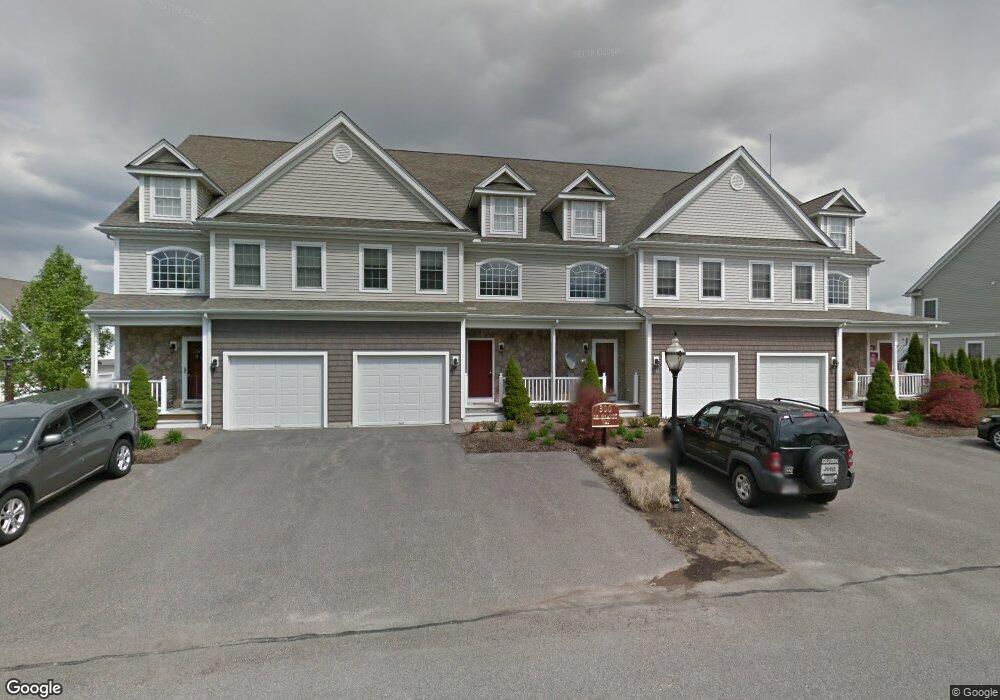 305 Rembrandt Way unit 300, Abington, MA 02351 - photo 1