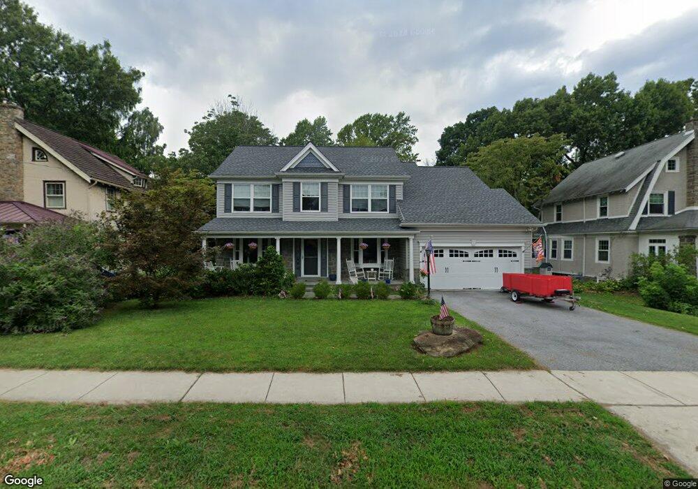 530 Strathmore Rd, Havertown, PA 19083 - photo 1