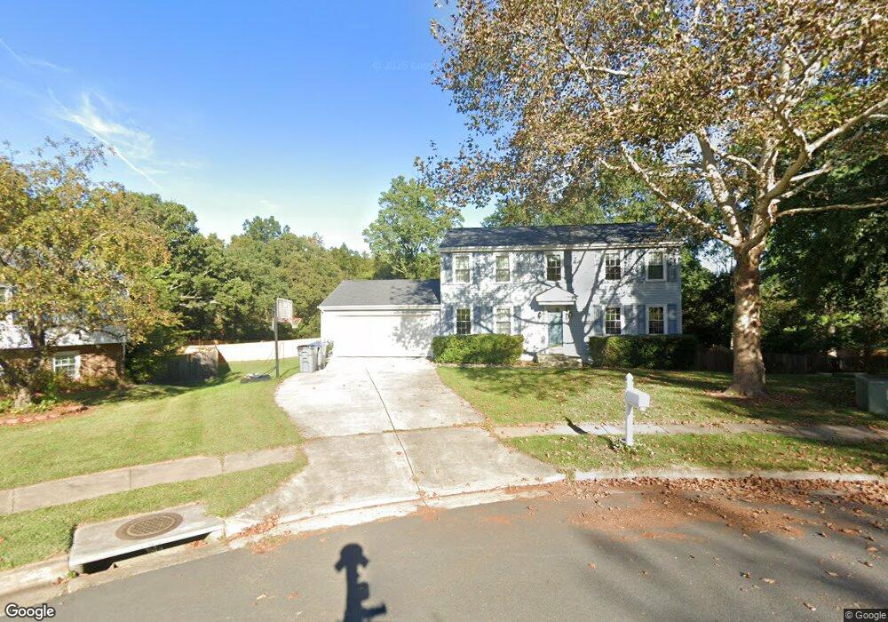 15300 Harmony Hill Ct, Centreville, VA 20120 - photo 1