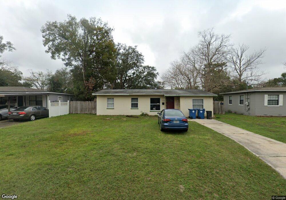 10576 Dove Ln, Jacksonville, FL 32218 - photo 1