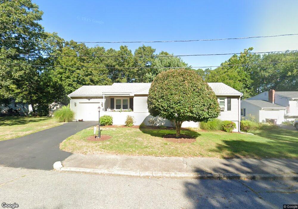 10 Sandra Ln N, Weymouth, MA 02188 - photo 1