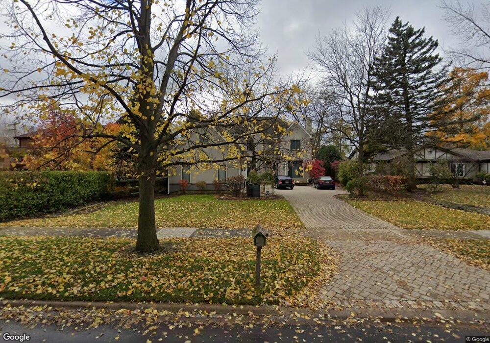 3815 Crestwood Dr, Northbrook, IL 60062 - photo 1