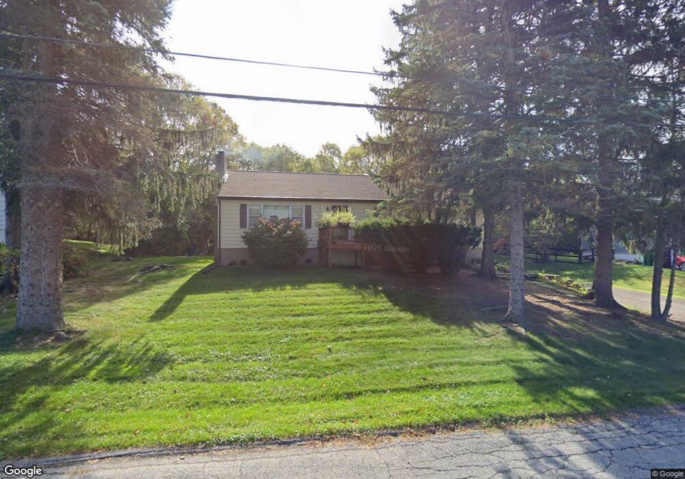 32 Star Mill Rd, Fishkill, NY 12524 - photo 1