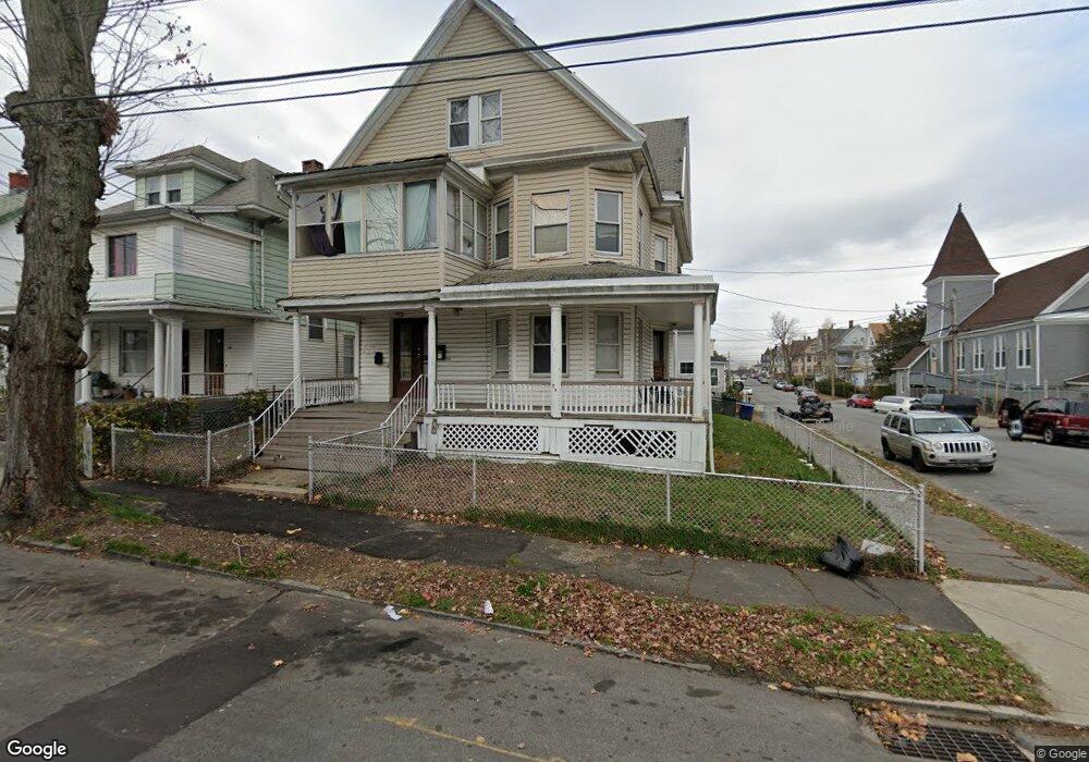 1167 Kossuth St, Bridgeport, CT 06608 - photo 1