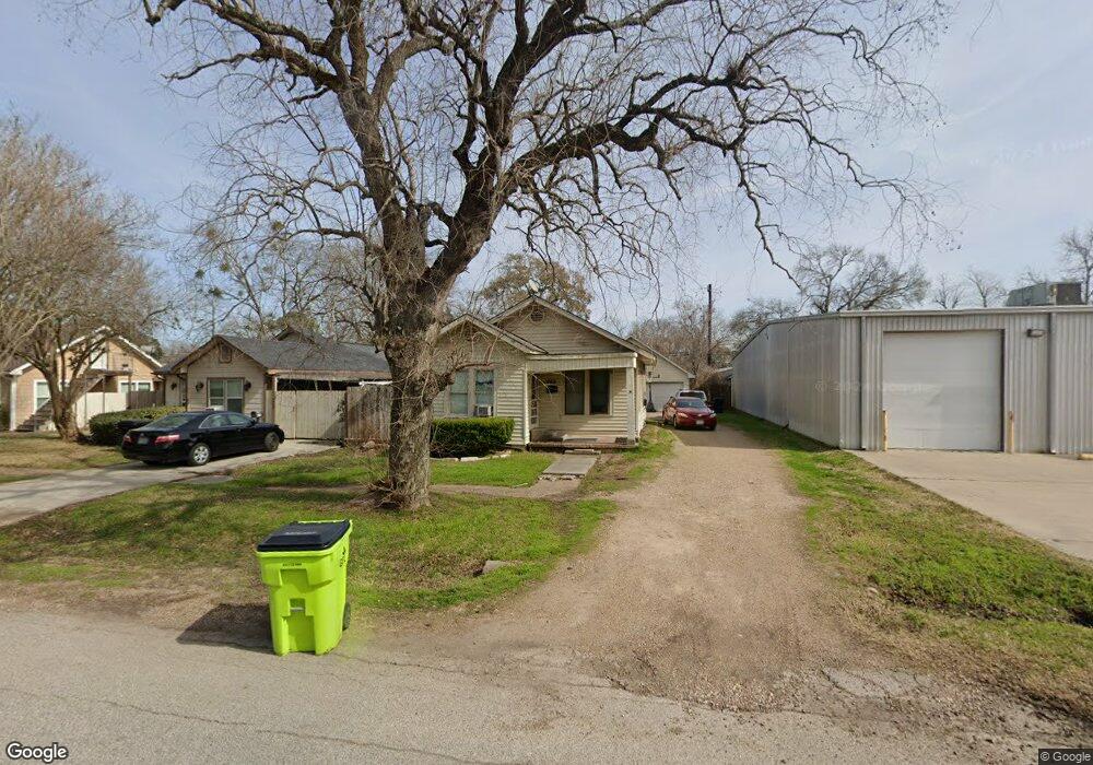 1409 7th St, Rosenberg, TX 77471 - photo 1