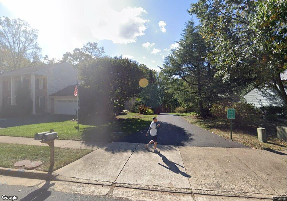 13505 Springhaven Dr, Fairfax, VA 22033 - photo 1