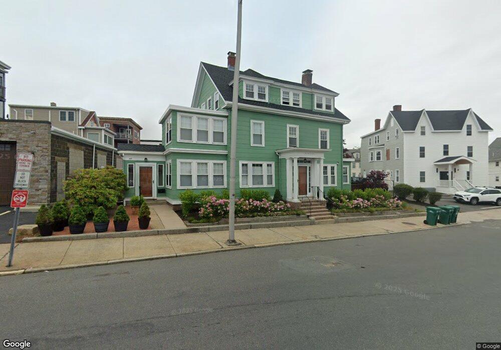 49 Ocean St unit 2, Lynn, MA 01902 - photo 1