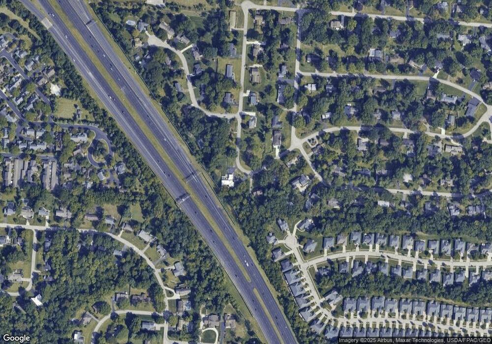 375 Old Trail Dr, Columbus, OH 43213 - photo 1