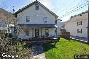 476 Locust St, Benham, KY 40807