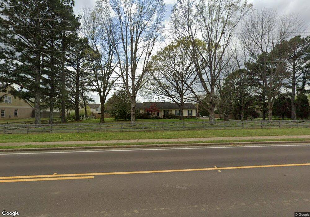 7365 Alexander Rd, Olive Branch, MS 38654 - photo 1