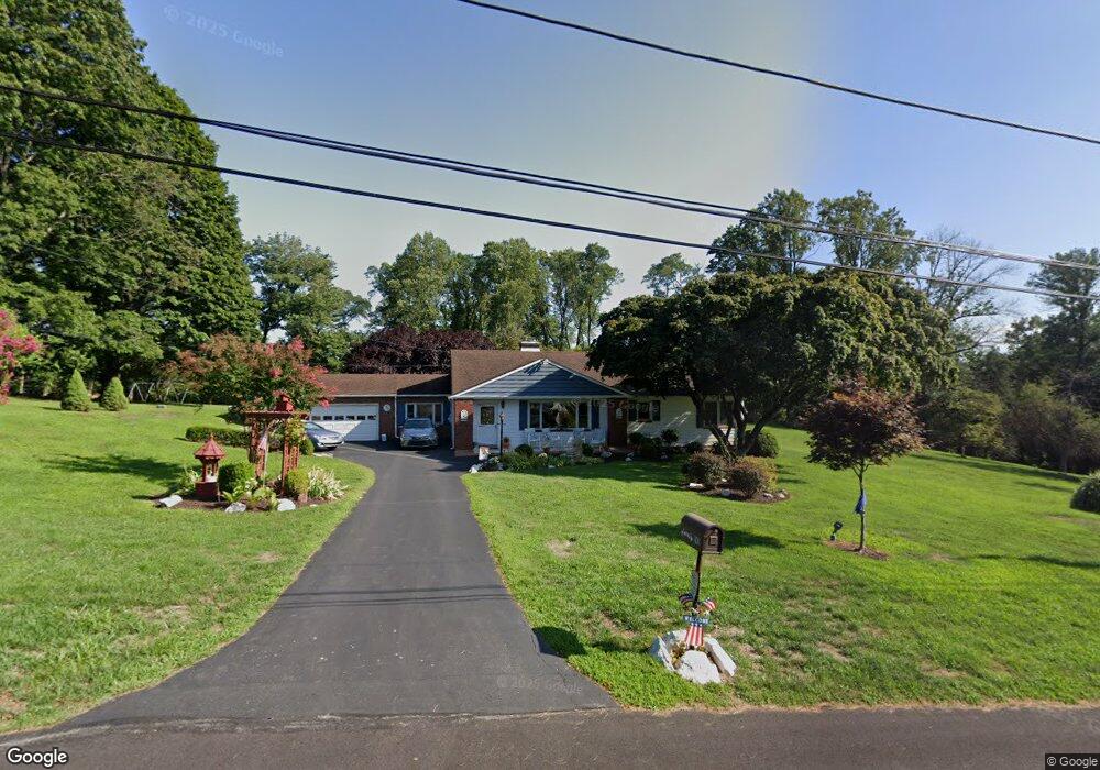 840 Crestview Dr, Springfield, PA 19064 - photo 1