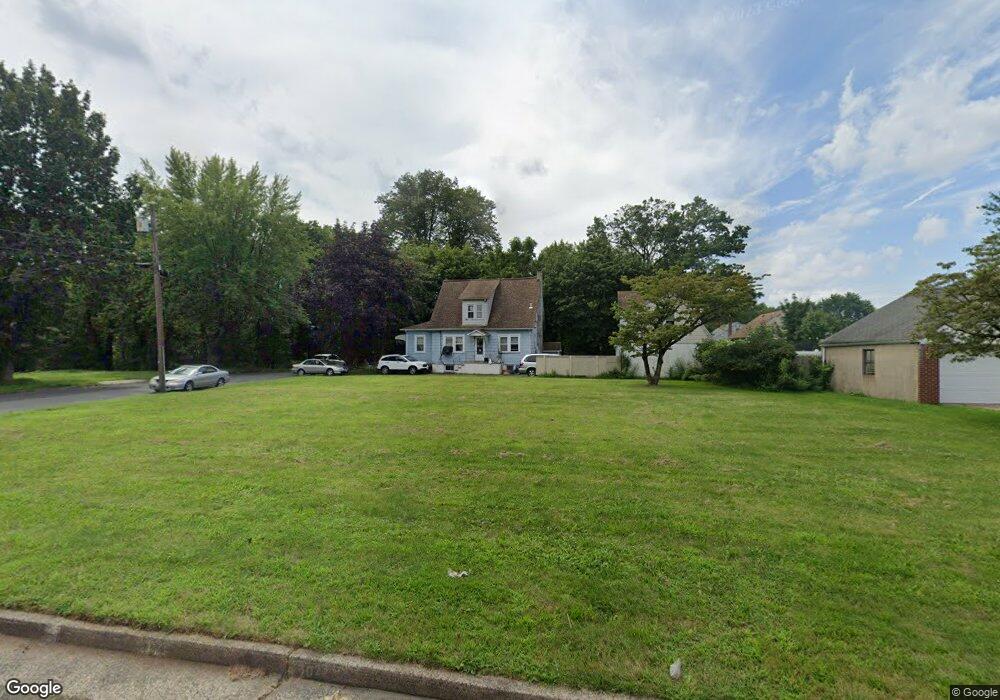 533 Lincoln Ave, Manville, NJ 08835 - photo 1