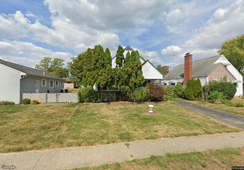 3230 Eakin Rd, Columbus, OH 43204 - photo 1