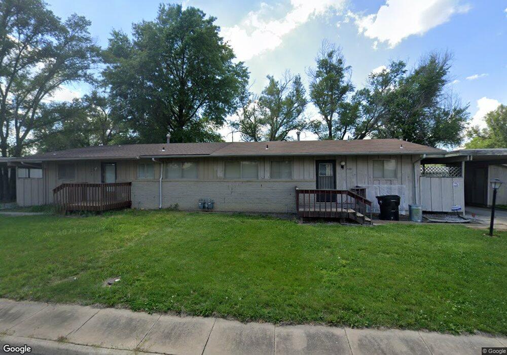 7101 SW Lario Ln, Topeka, KS 66619 - photo 1