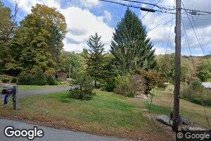 32 Hurd Park Rd, East Hampton, CT 06424