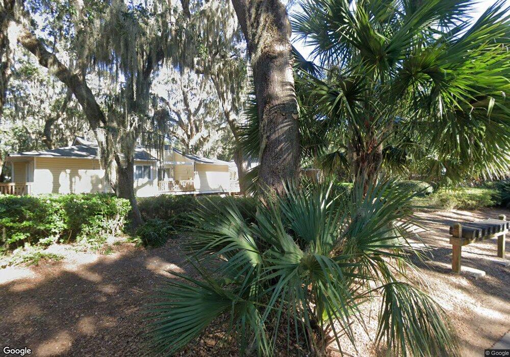 423 N Windward Dr, Saint Simons Island, GA 31522 - photo 1