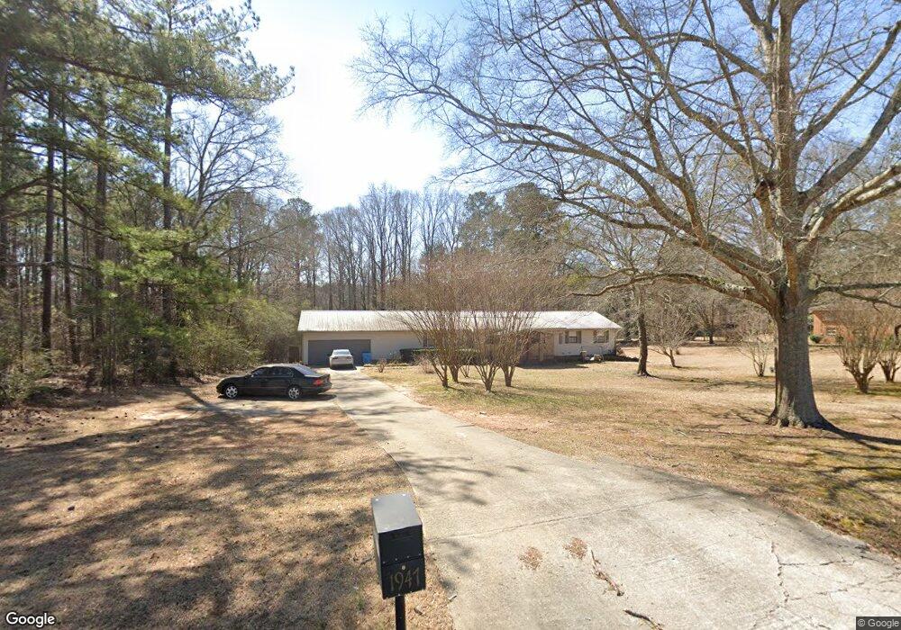 1947 Flat Rock Rd, Stockbridge, GA 30281 - photo 1