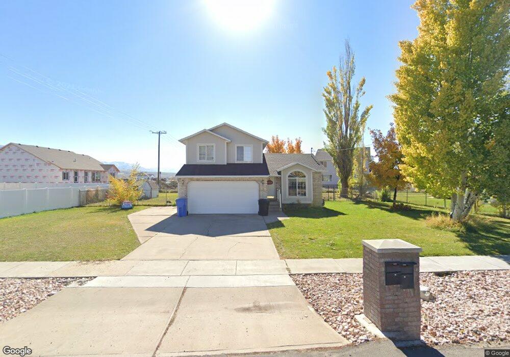 638 Glenwood Dr, Hyrum, UT 84319 - photo 1