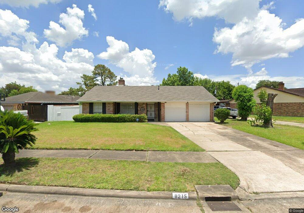 8215 Lettie St, Houston, TX 77075 - photo 1