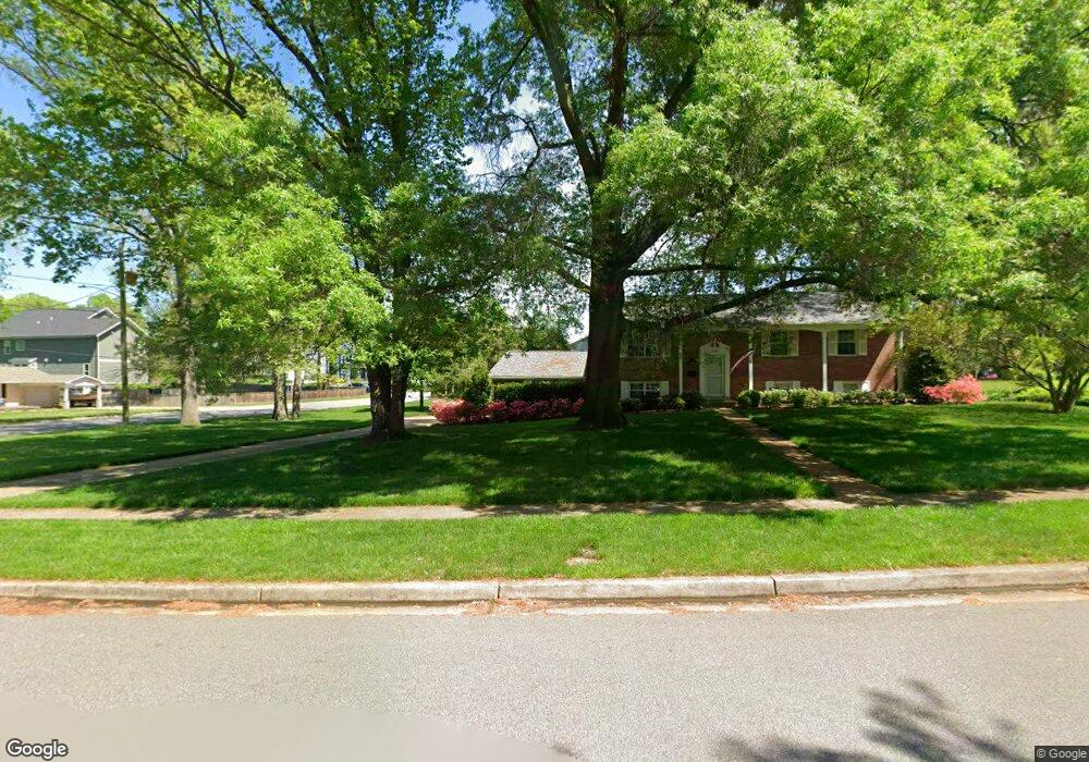 8801 Battery Rd, Alexandria, VA 22308 - photo 1