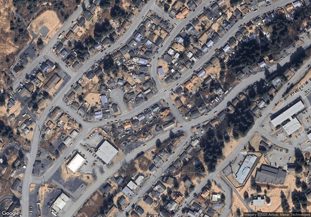 524 Willow St, Kodiak, AK 99615 - photo 1