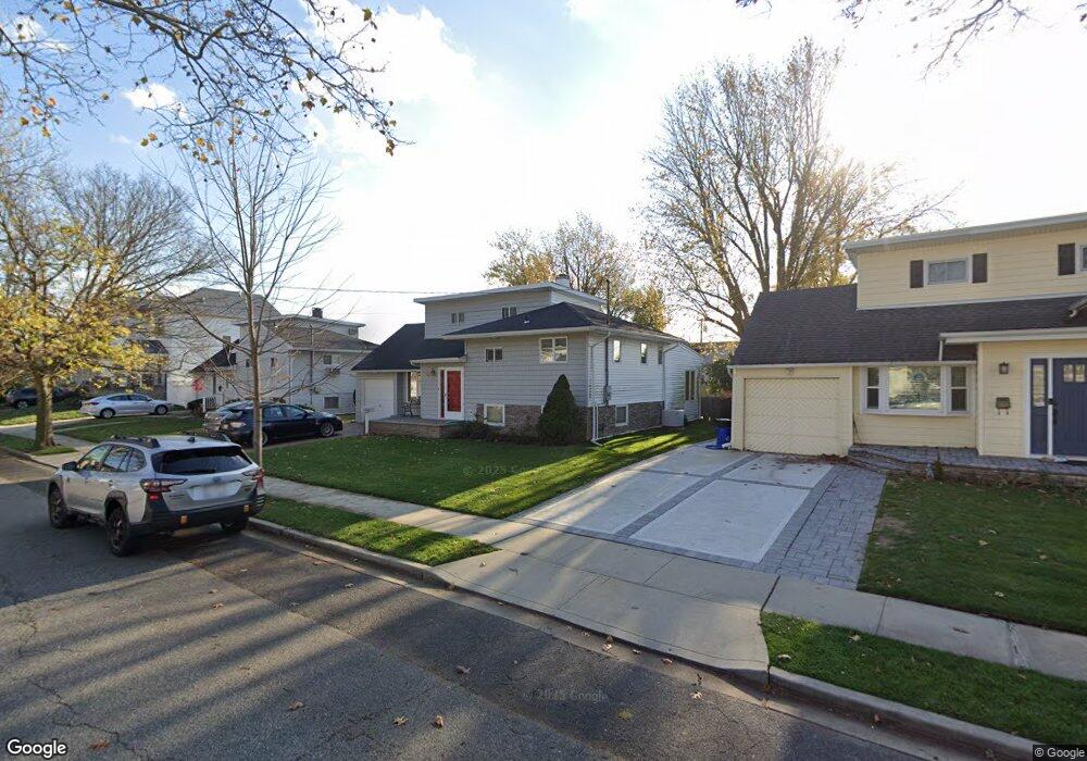 3432 Knight St, Oceanside, NY 11572 - photo 1