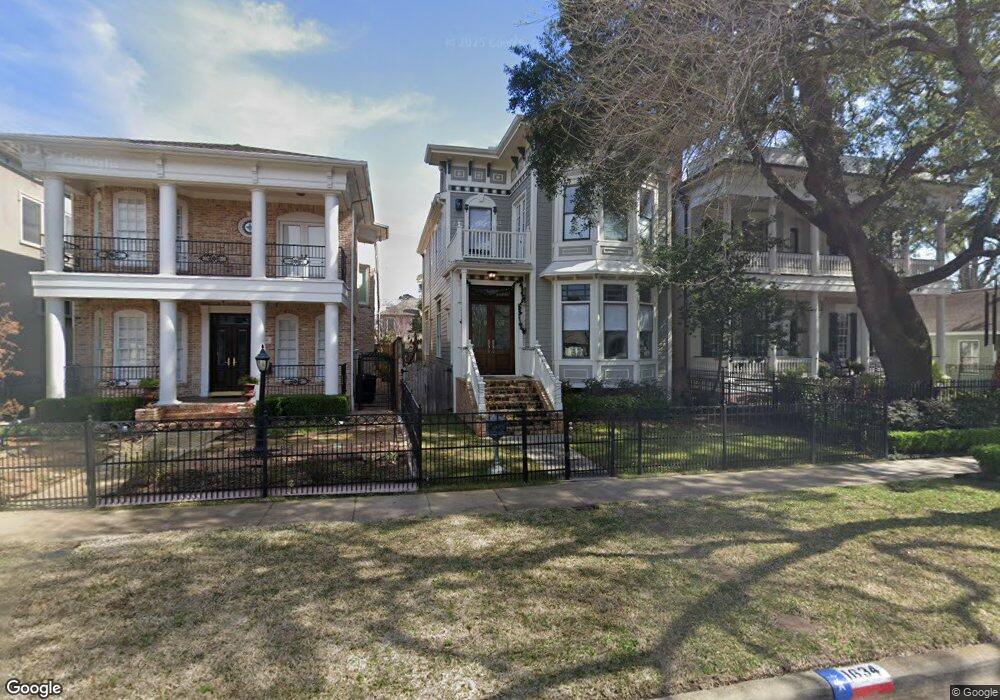 1634 Columbia St, Houston, TX 77008 - photo 1