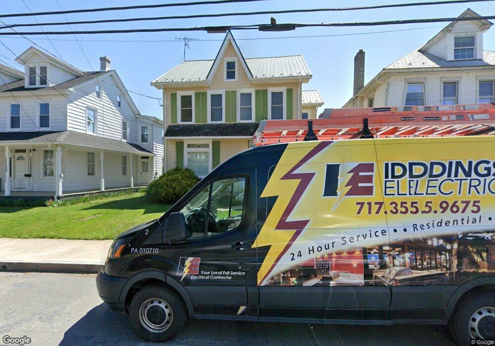 354 E Jackson St, New Holland, PA 17557 - photo 1