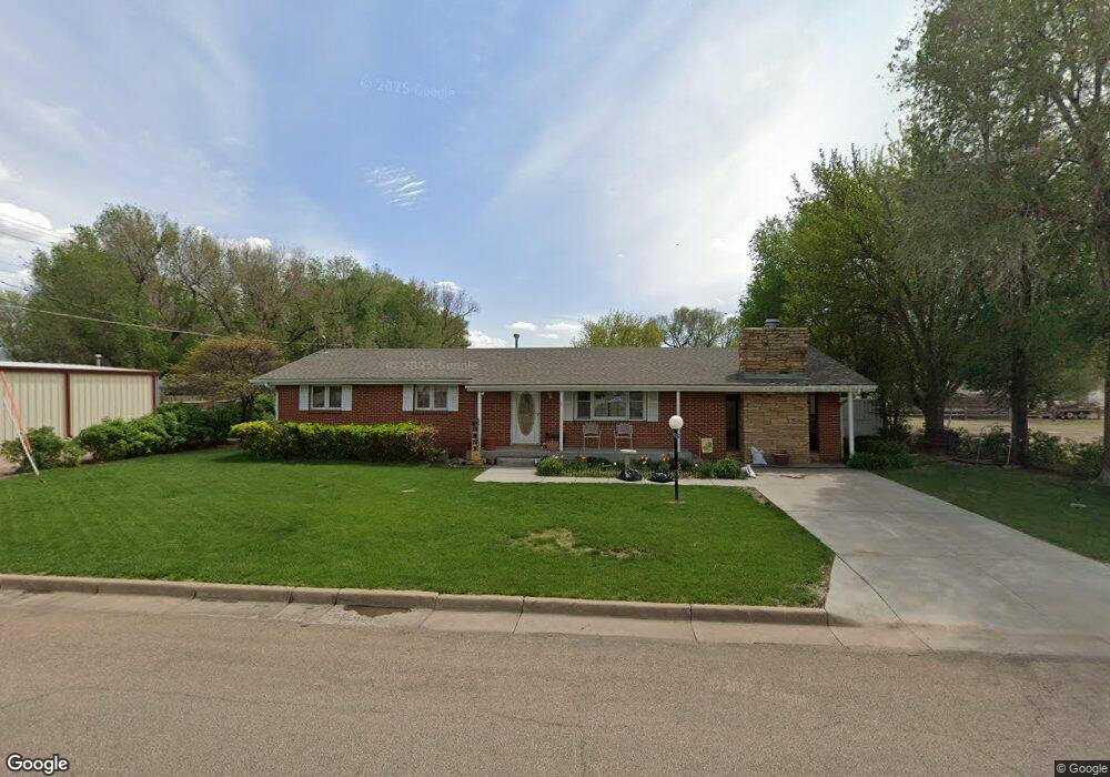 109 W 8th St, Hugoton, KS 67951 - photo 1