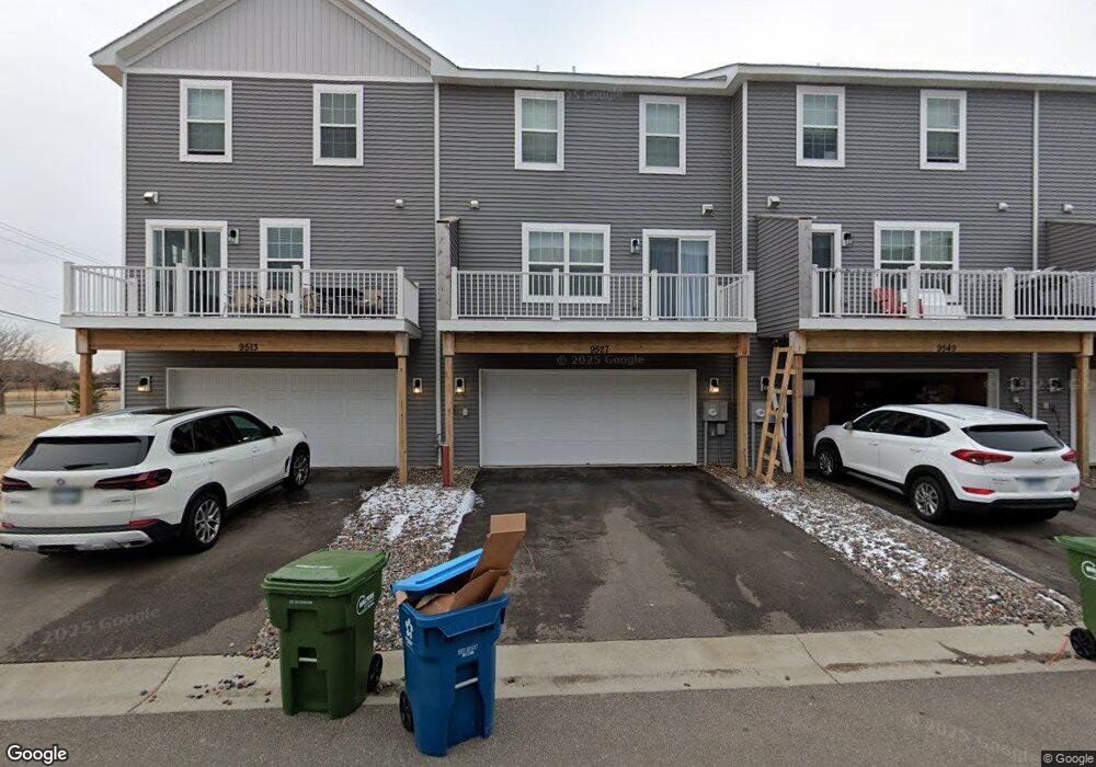 9527 95th Place N, Maple Grove, MN 55369 - photo 1