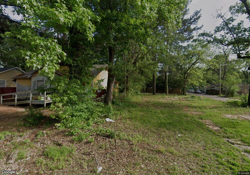 715 Lumpkin St, Texarkana, TX 75501 - photo 1