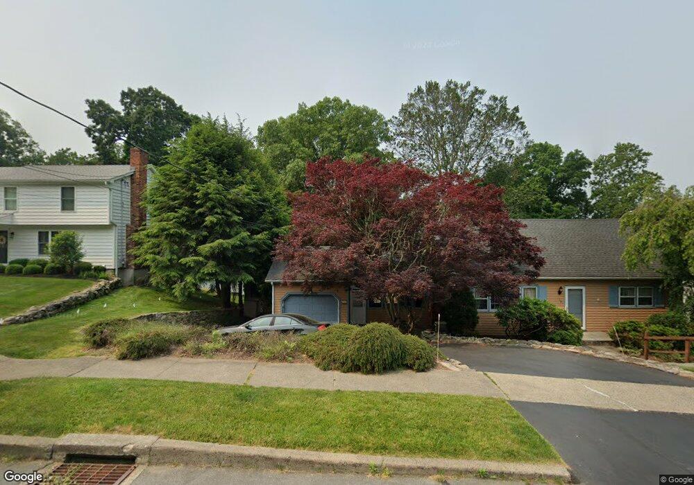 237 Carroll Rd, Fairfield, CT 06824 - photo 1