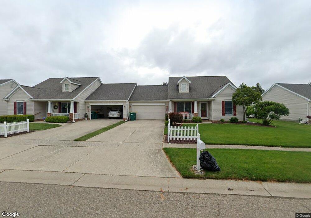 103 Beacon Point Pkwy S, Flushing, MI 48433 - photo 1