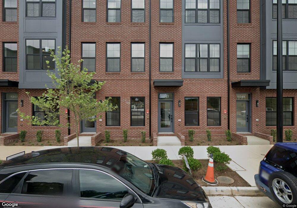 11272 Faraday Park Dr, Reston, VA 20190 - photo 1