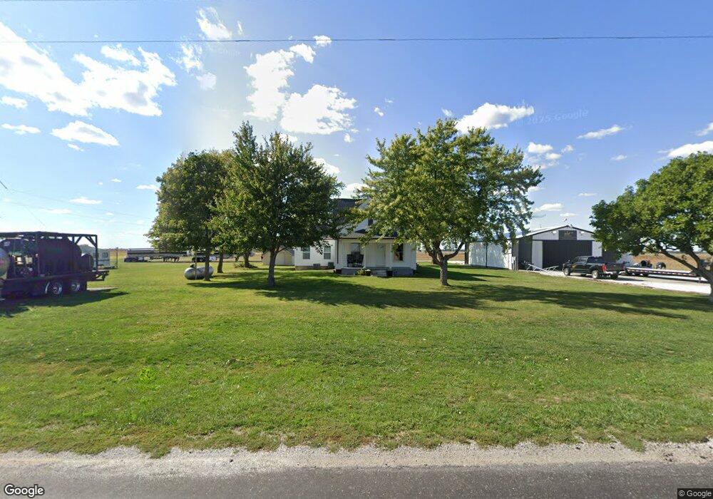 1963 E Strawn Crossing Rd, Jacksonville, IL 62650 - photo 1