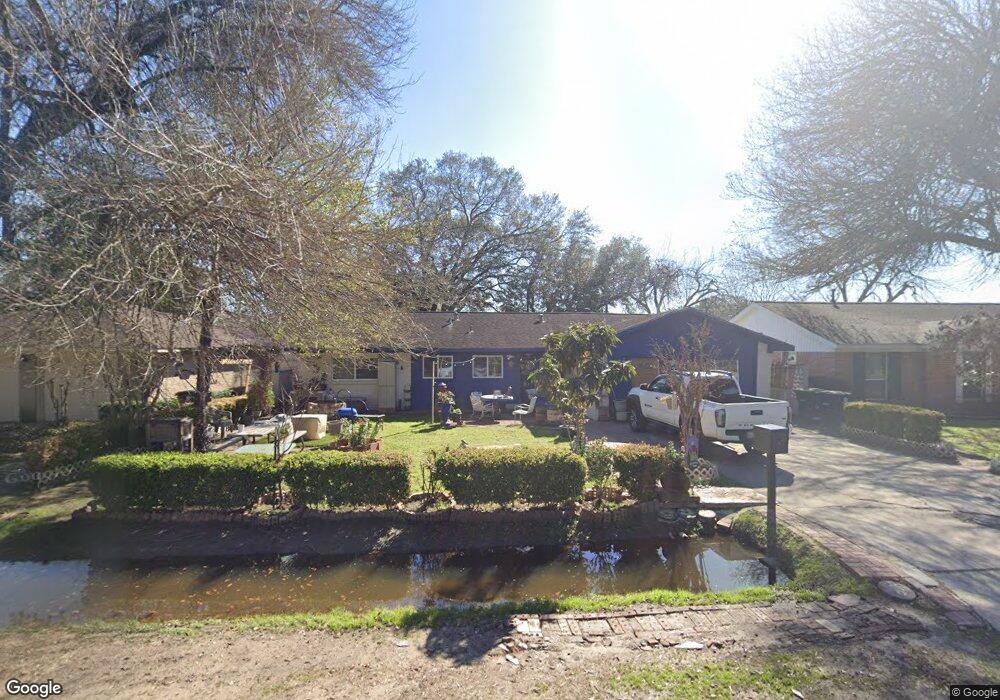 806 Hurley St, Houston, TX 77022 - photo 1