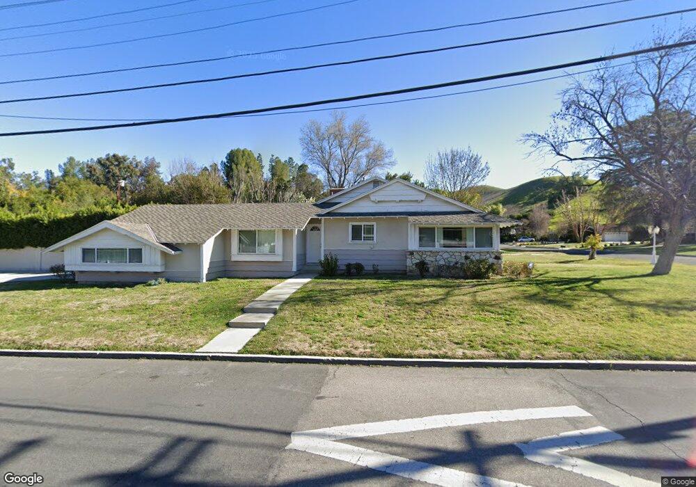 20681 De la Guerra St, Woodland Hills, CA 91364 - photo 1