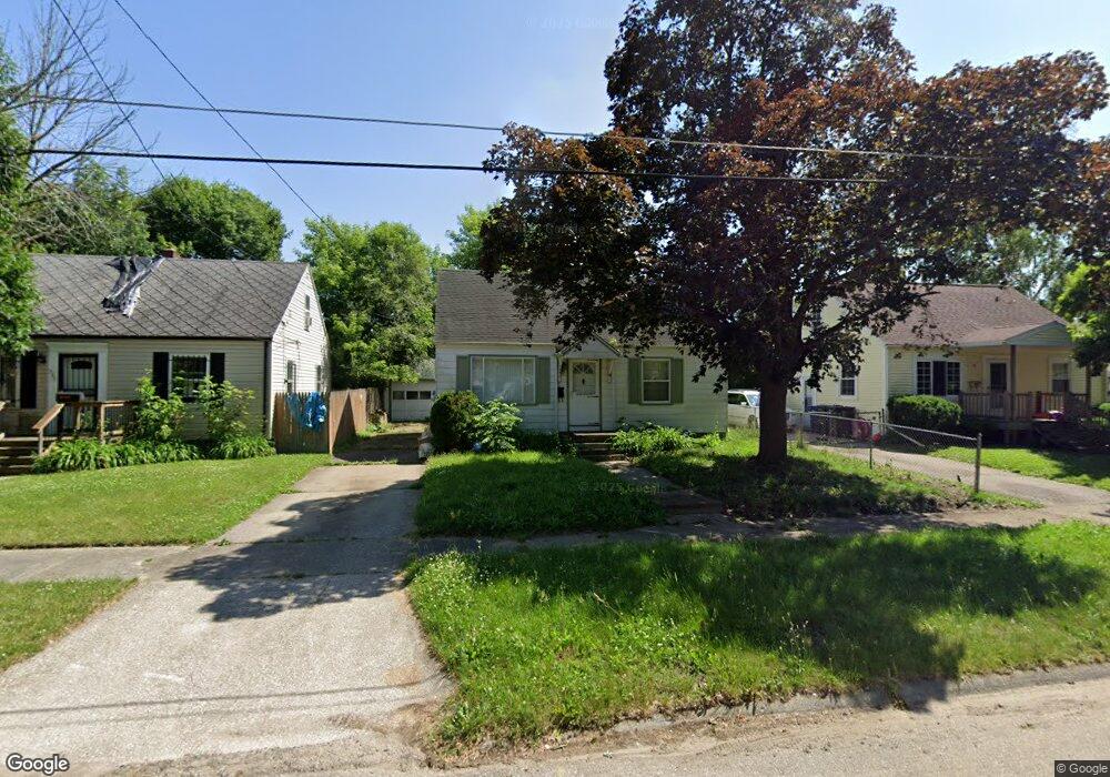 743 Waldman Ave, Flint, MI 48507 - photo 1