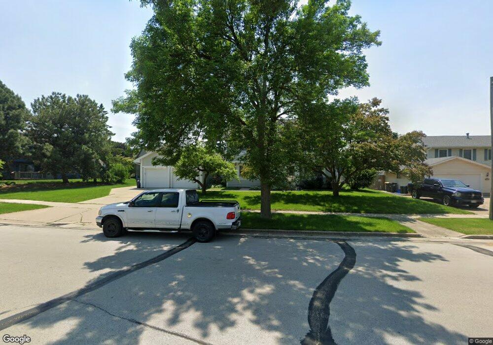 1812 Wolf Rd, Waukesha, WI 53186 - photo 1