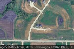7512 Country Brook Dr NW, Palo, IA 52324