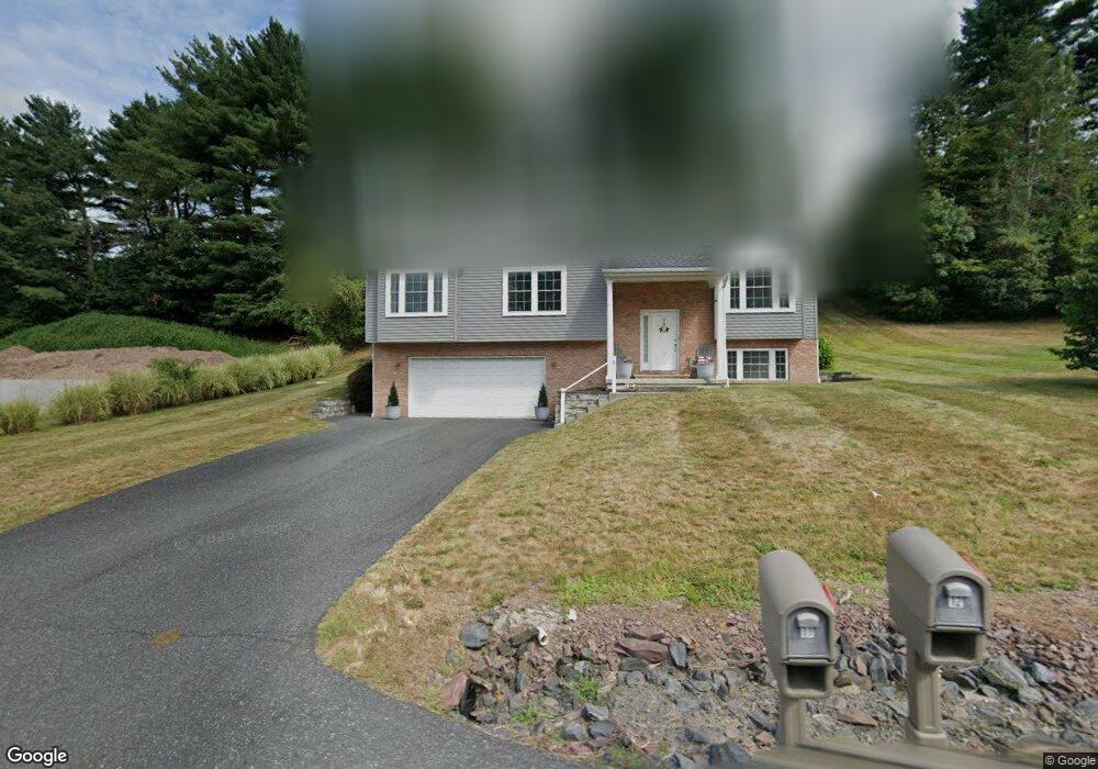 11 Country Club Rd, Ashland, PA 17921 - photo 1