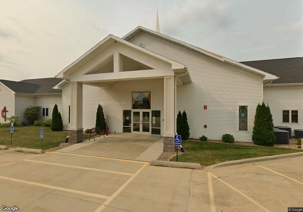 3715 33rd Ave SW, Cedar Rapids, IA 52404 - photo 1