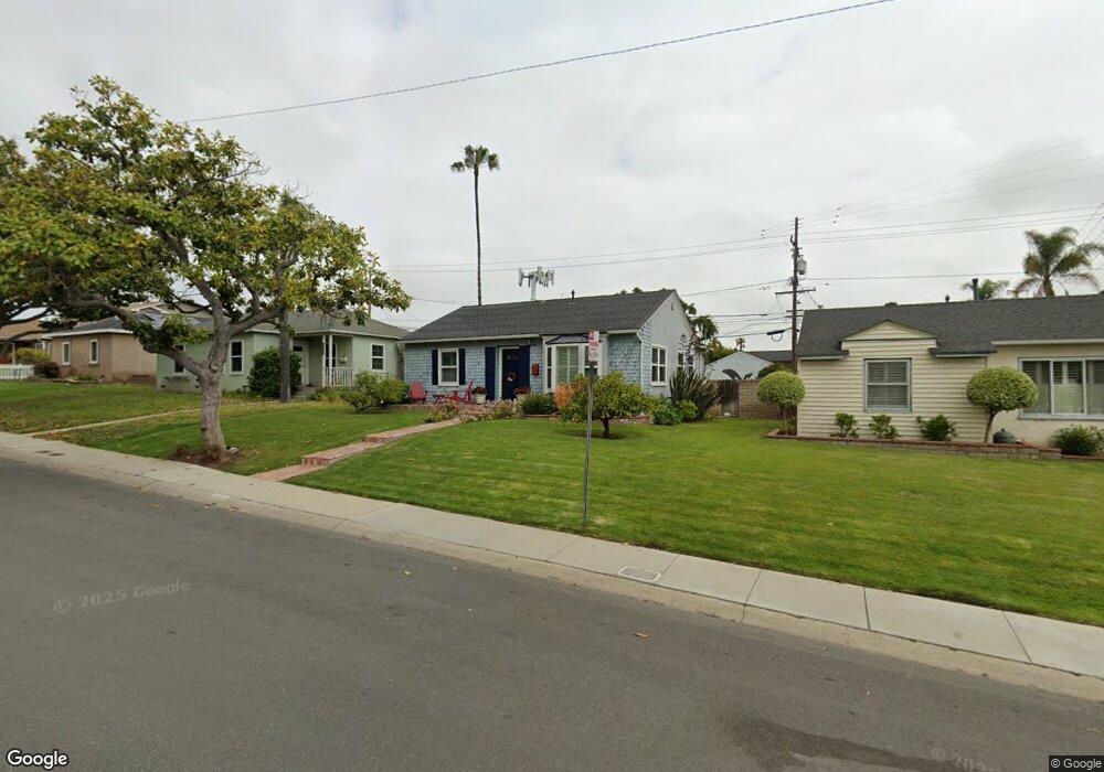 1131 E Acacia Ave, El Segundo, CA 90245 - photo 1